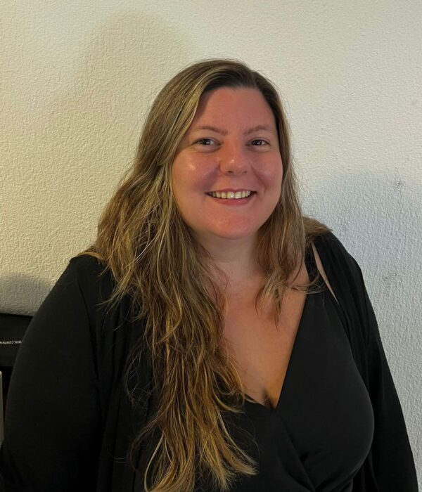 Team-Stefania-2-600x700